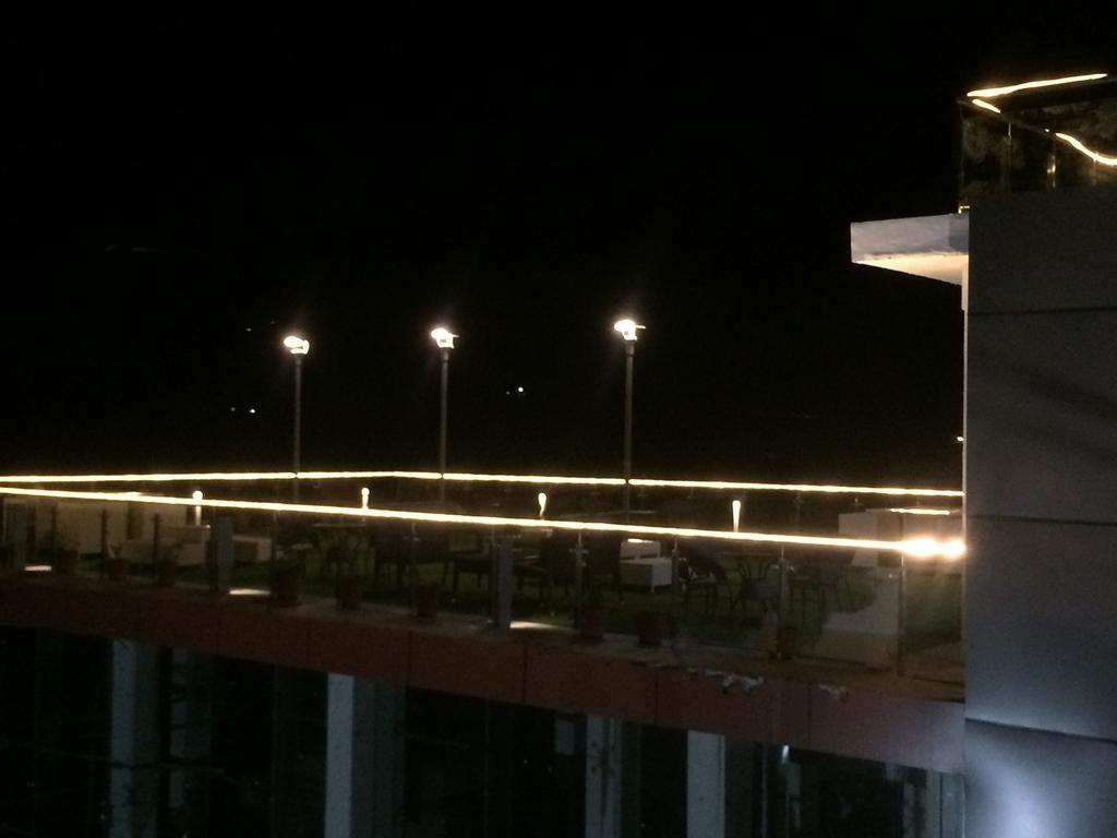 Resort Eutopia Kandaghat Luaran gambar