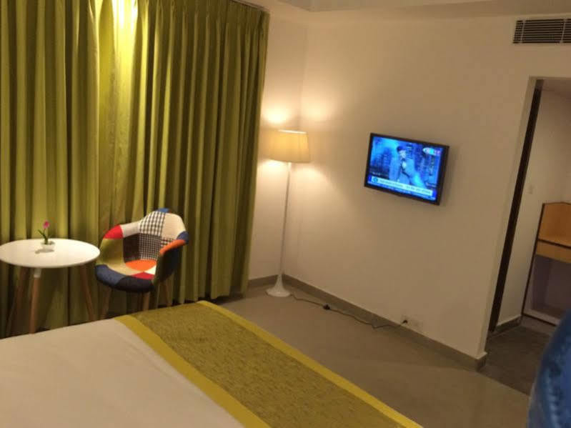 Resort Eutopia Kandaghat Luaran gambar